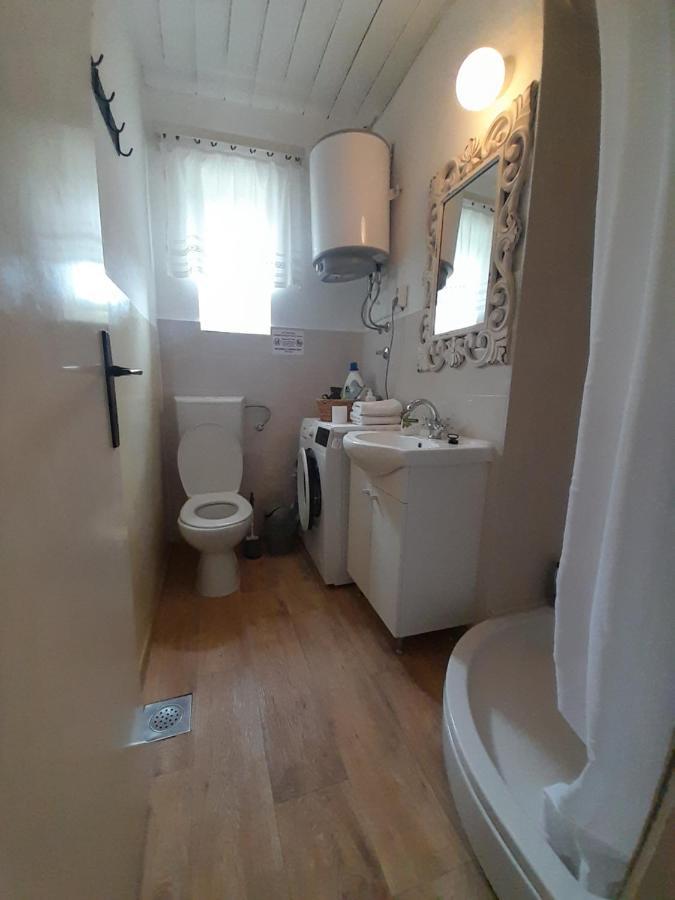 Dida Roko, Rustikalni Apartman S Terasom Каштела Екстер'єр фото